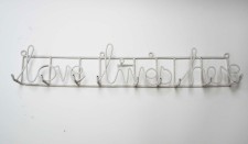 Wire Wall Writing – Love lives here